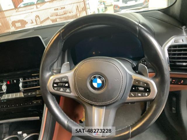 Bmw 8 SERIES 2022-10 8870530-19