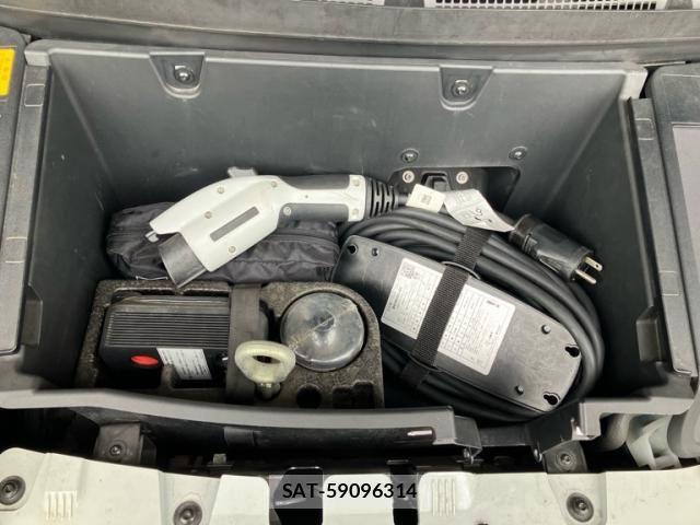 Bmw I3 2017-12 7721431-25