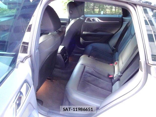 Bmw i4 2023-04 6750954-16