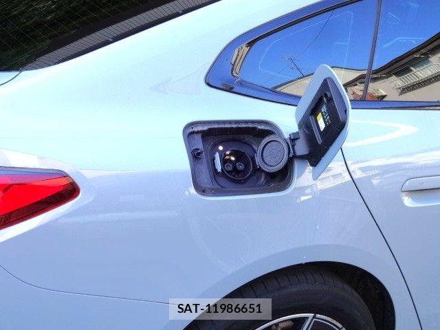 Bmw i4 2023-04 6750954-27