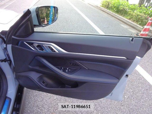 Bmw i4 2023-04 6750954-28