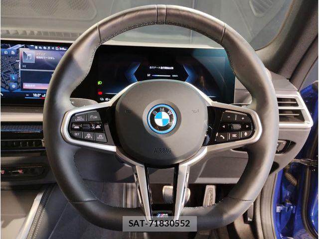 Bmw i4 2025-10 7249916-10