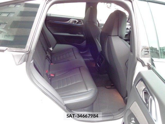 Bmw i4 2025-03 7325952-17
