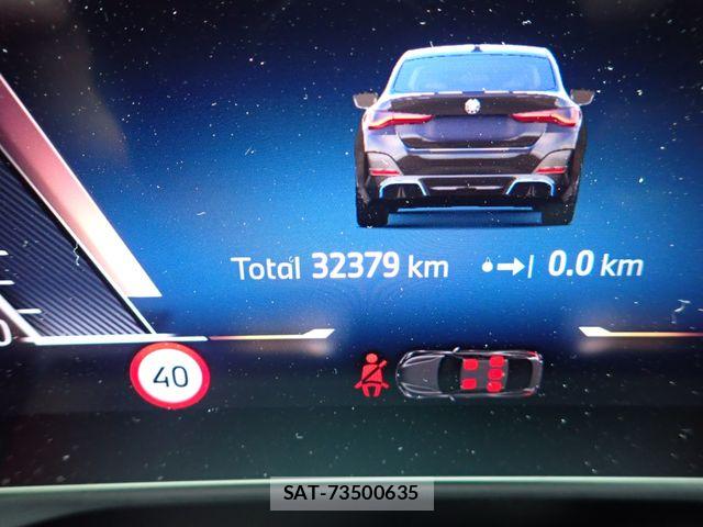 Bmw i4 2023-11 7721432-10