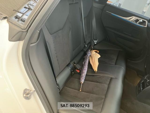 Bmw i4 2022-07 7721433-9
