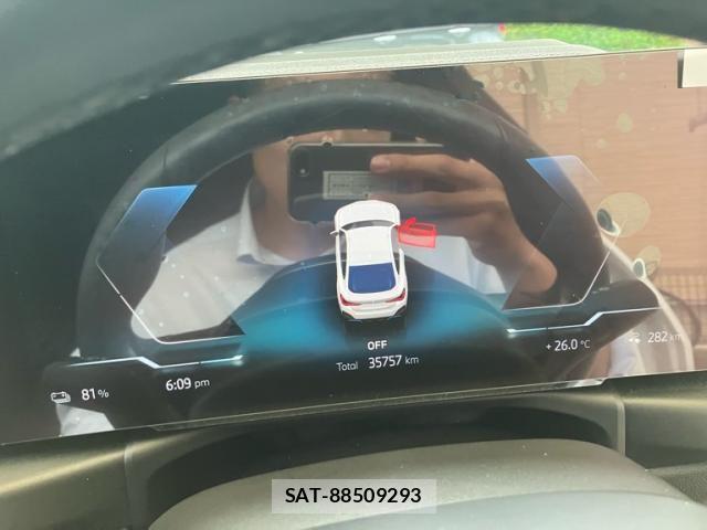 Bmw i4 2022-07 7721433-14