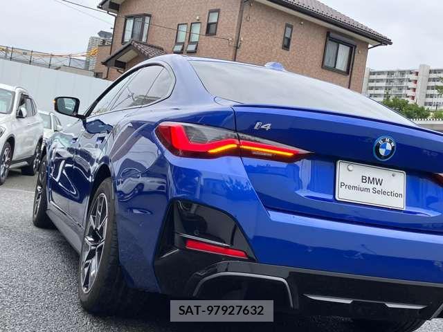 Bmw i4 2025-06 8206597-9