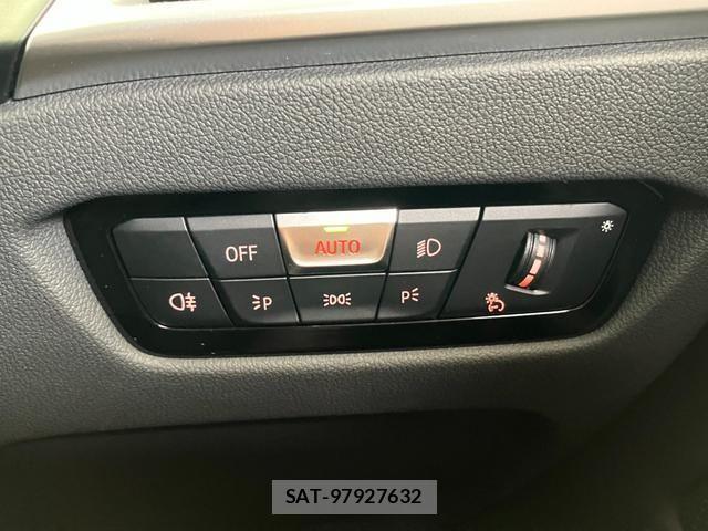 Bmw i4 2025-06 8206597-18
