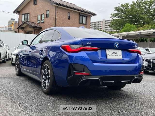 Bmw i4 2025-06 8206597-2