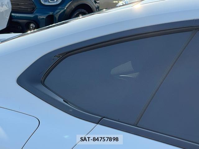 Bmw i4 2025-06 8313355-11