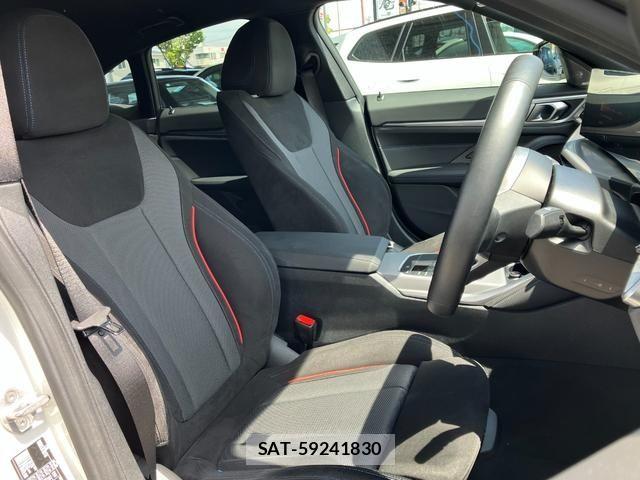 Bmw i4 2025-06 8313354-13