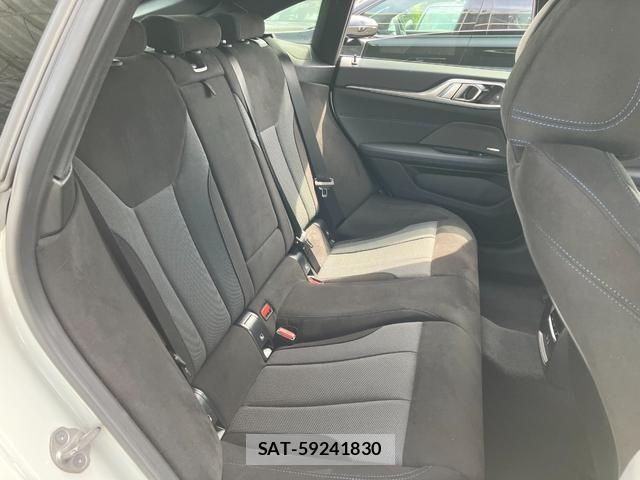 Bmw i4 2025-06 8313354-14