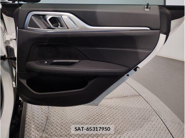 Bmw i4 2025-11 8313363-29