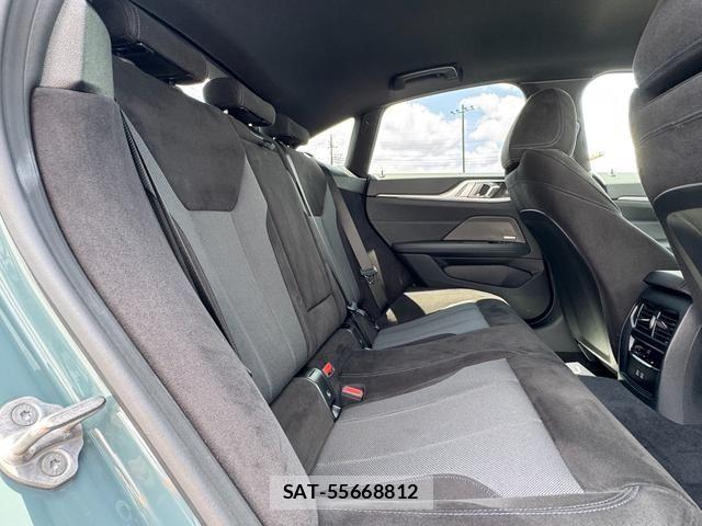 Bmw i4 2025-06 8335073-17