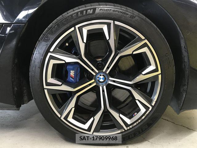 Bmw i4 2024-06 8364944-29