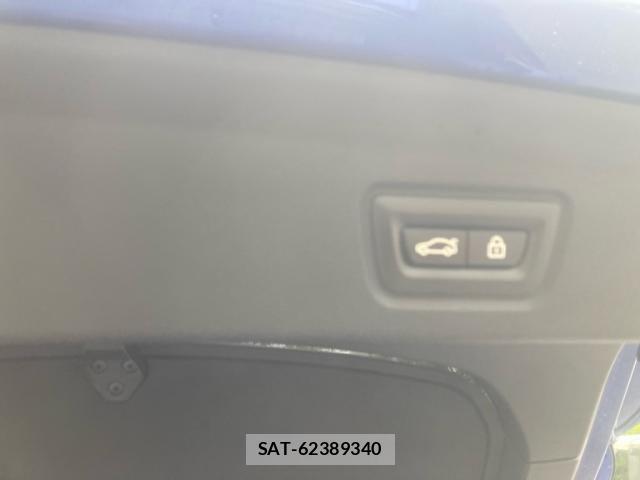 Bmw i4 2023-03 8371473-13