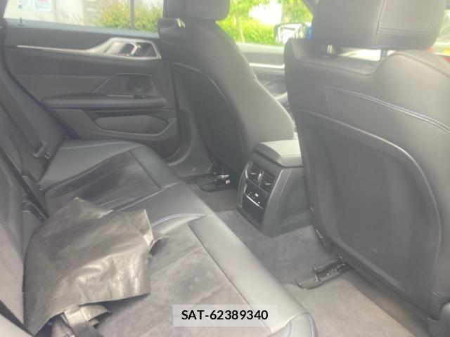 Bmw i4 2023-03 8371473-15