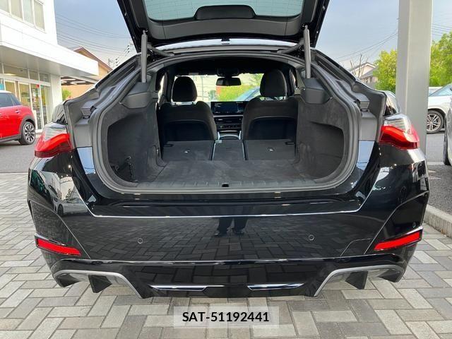 Bmw i4 2025-06 8411419-11