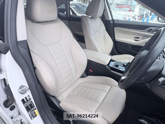 Bmw i4 2022-06 8437962-9