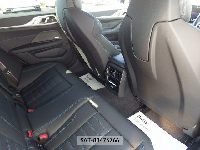 Bmw i4 2025-07 8523768-12