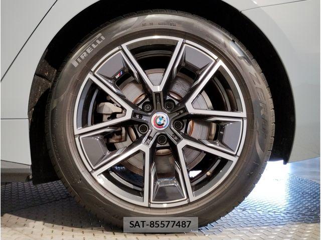 Bmw i4 2022-12 8625995-12