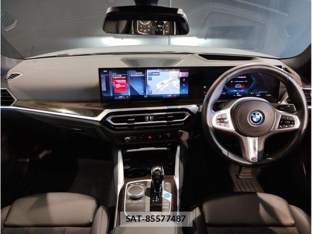 Bmw i4 2022-12 8625995-1