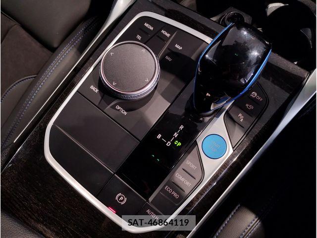 Bmw i4 2022-06 8740904-23