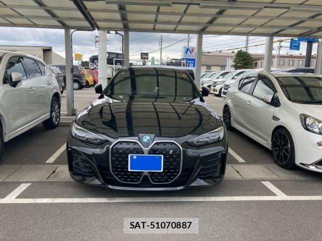 Bmw i4 2023-10 8779622-0