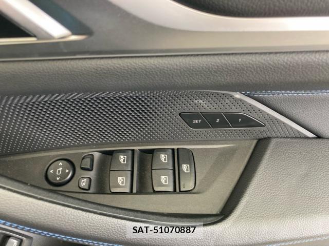 Bmw i4 2023-10 8779622-18