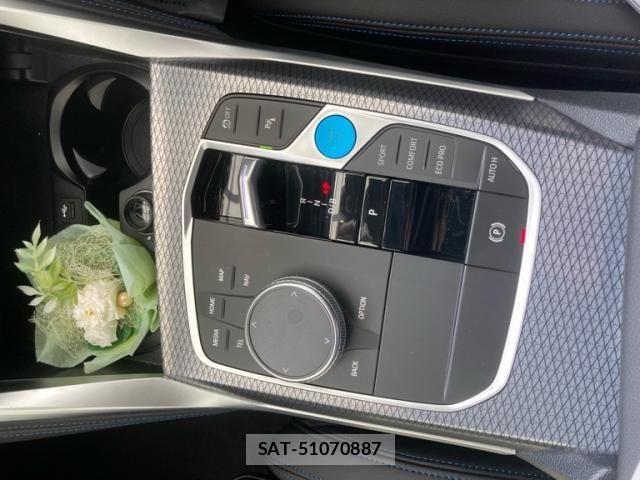 Bmw i4 2023-10 8779622-28