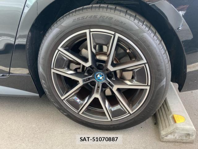 Bmw i4 2023-10 8779622-7