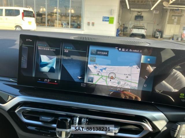 Bmw i4 2022-04 8828042-15