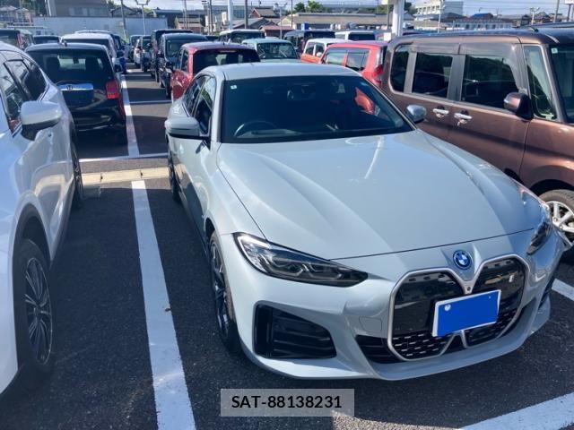 Bmw i4 2022-04 8828042-1