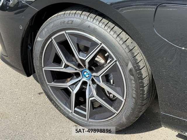 Bmw i5 2024-06 1308886-14