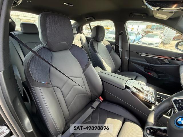Bmw i5 2024-06 1308886-15