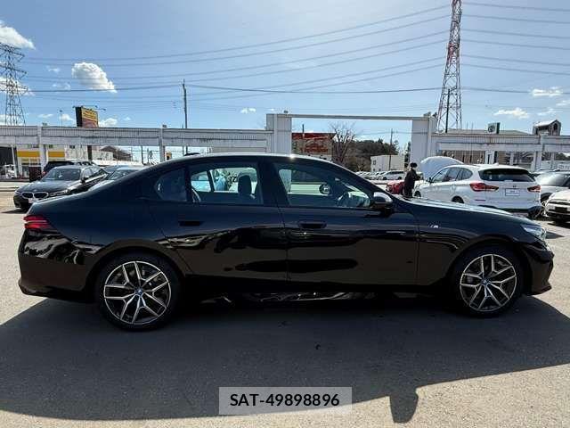 Bmw i5 2024-06 1308886-8