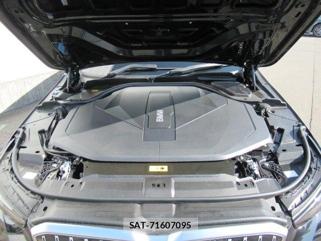 Bmw i5 2025-09 6675179-3