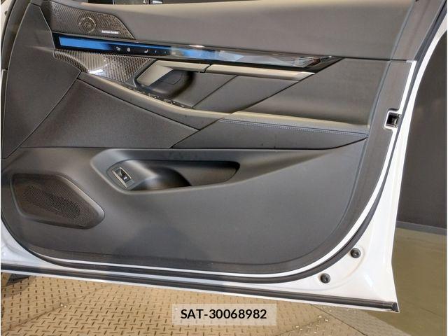 Bmw i5 2025-08 7960677-28