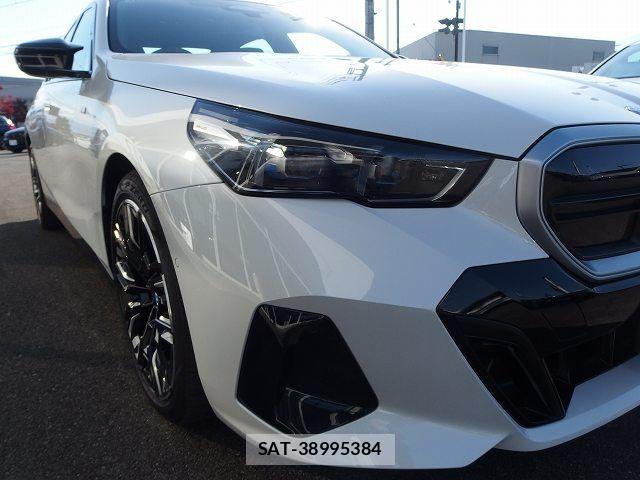 Bmw i5 2025-03 8523771-26
