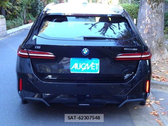 Bmw i5 2025-03 1608408-9
