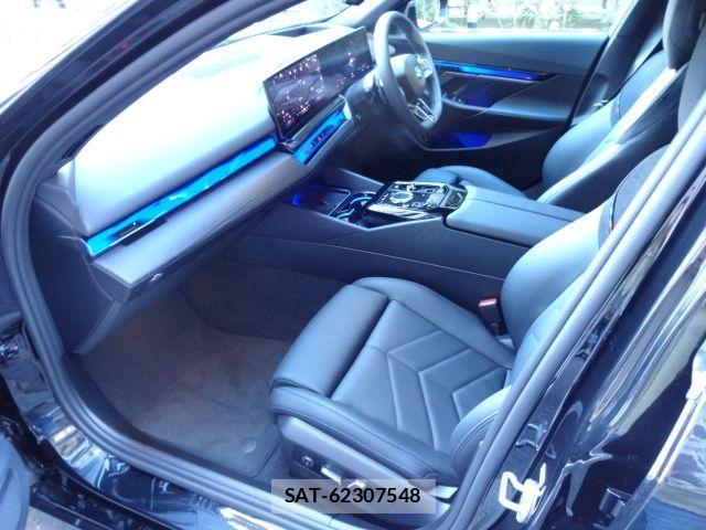 Bmw i5 2025-03 1608408-12
