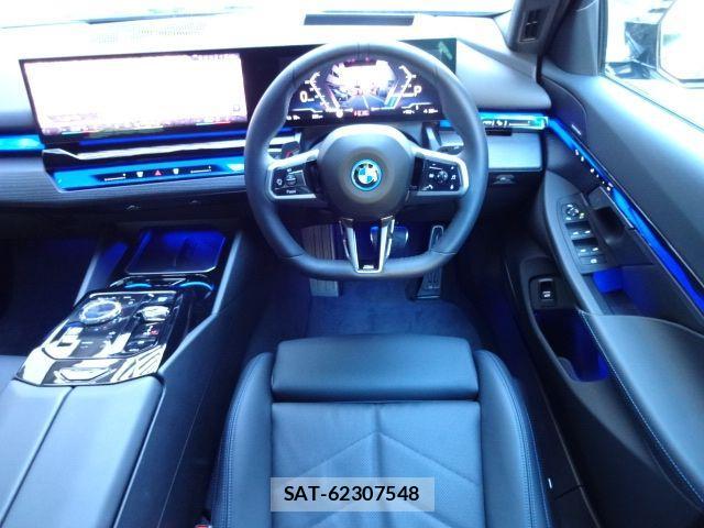 Bmw i5 2025-03 1608408-1