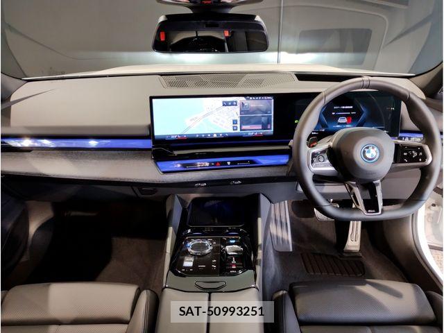 Bmw i5 2025-11 7782968-12