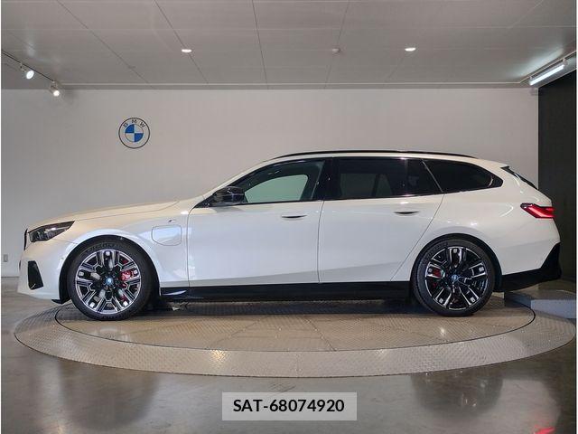 Bmw i5 2025-12 8206598-1