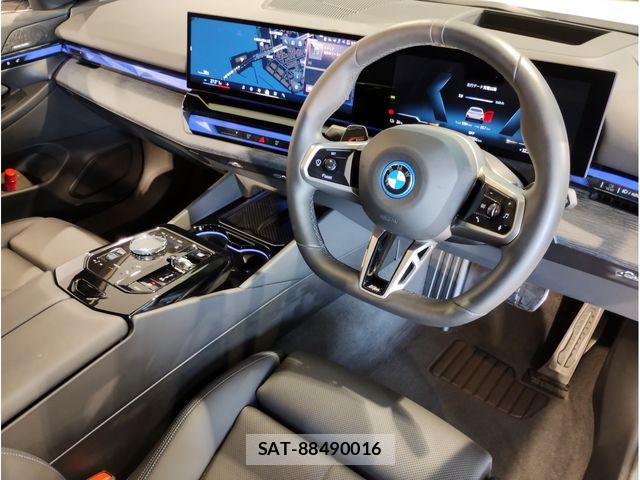 Bmw i5 2025-12 8561288-14