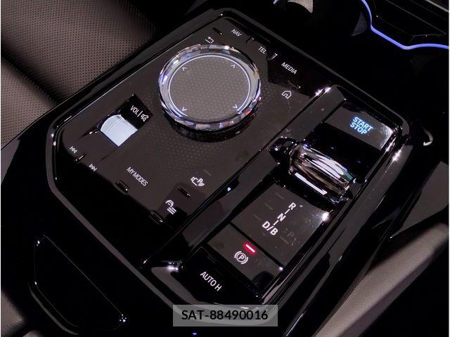 Bmw i5 2025-12 8561288-23