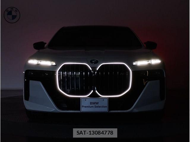 Bmw i7 2025-05 7215351-23