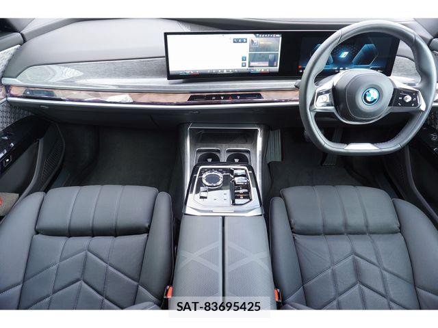 Bmw i7 2025-08 7325954-20