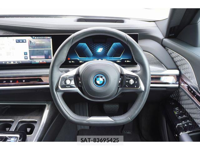 Bmw i7 2025-08 7325954-21