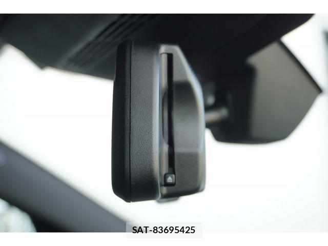 Bmw i7 2025-08 7325954-25